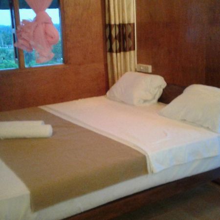ซันน์ ท็อป คาบานา Hotel ตรินโคมาลี ภายนอก รูปภาพ