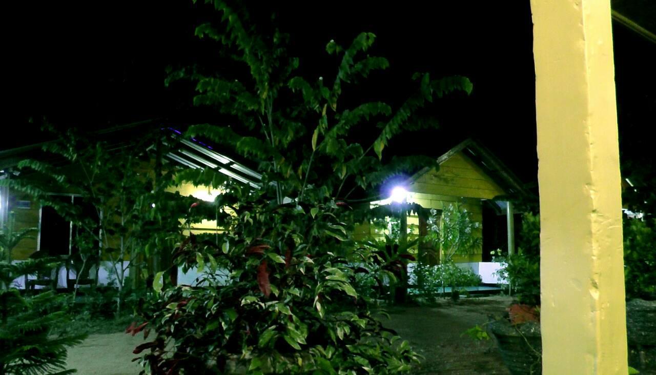 ซันน์ ท็อป คาบานา Hotel ตรินโคมาลี ภายนอก รูปภาพ