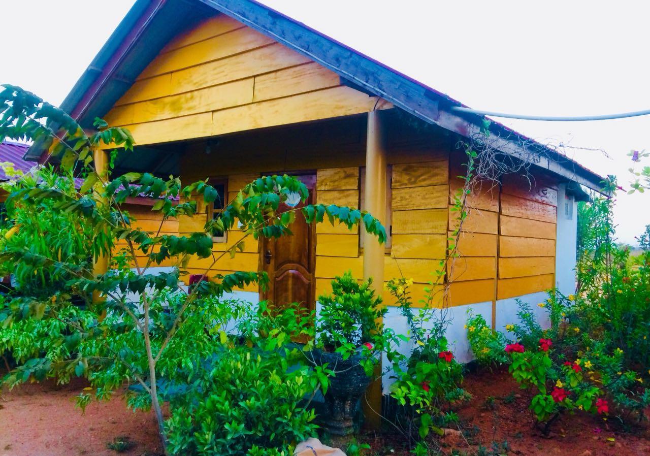 ซันน์ ท็อป คาบานา Hotel ตรินโคมาลี ภายนอก รูปภาพ
